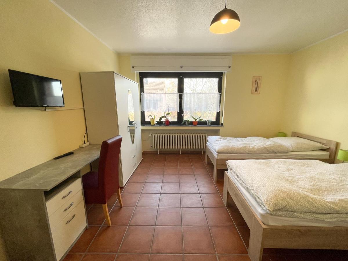 Zum Burghof Apartment Huerth Ngoại thất bức ảnh